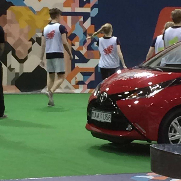 12422349_10207293719635621_1572409670_o