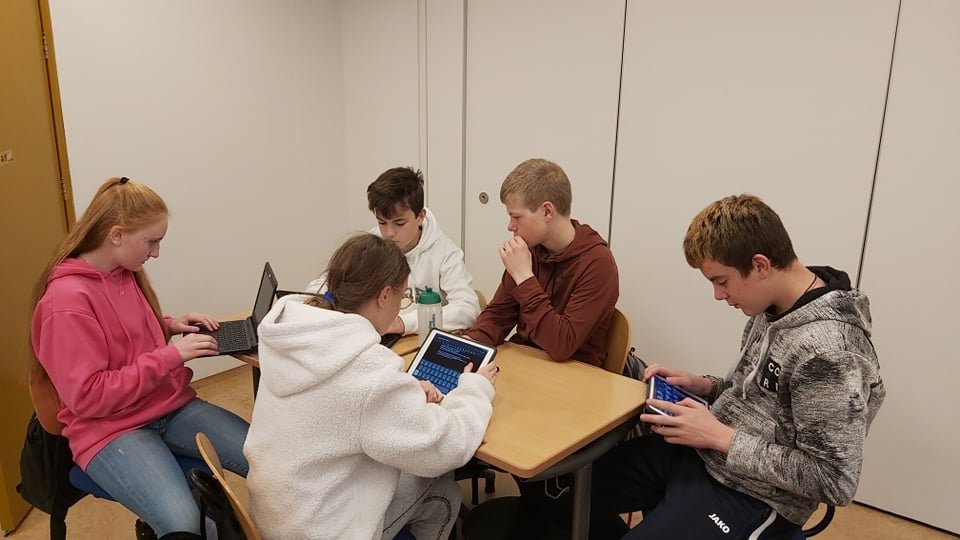 Fréttir af unglingastigi