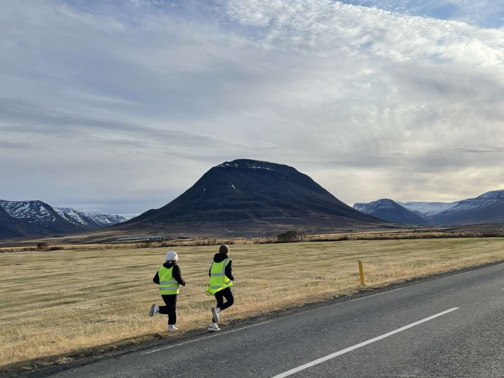 Grunnskólinn austan Vatna tók þátt í Ólympíuhlaupi ÍSÍ á þriðjudaginn 8.október.