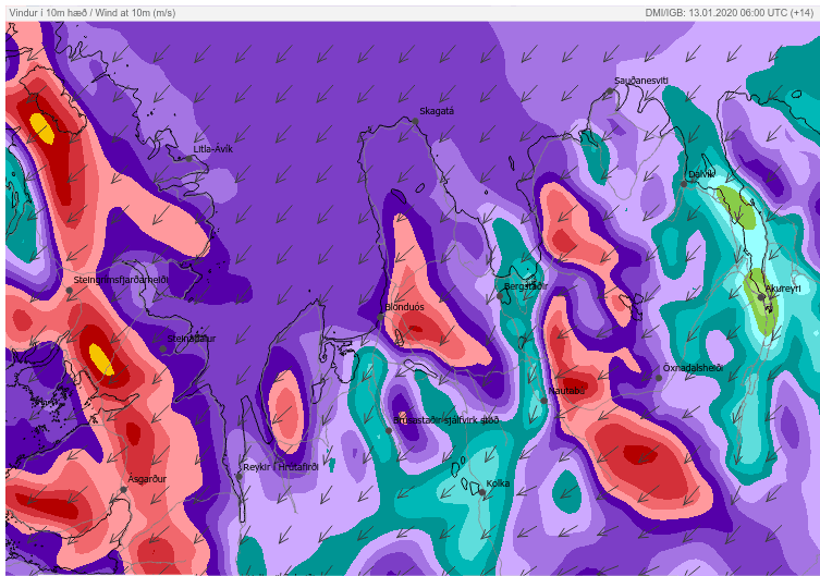 Skólahald hjá grunnskólanum og tónlistarskólanum hættir fyrr í dag