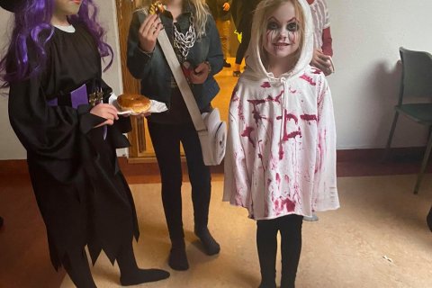 Myndir frá Halloween ballinu