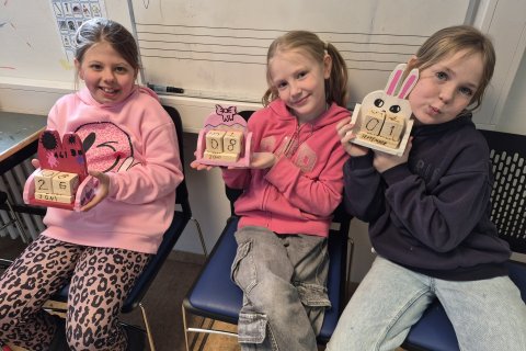 Smíðar hjá nemendur í 3.-4. bekk