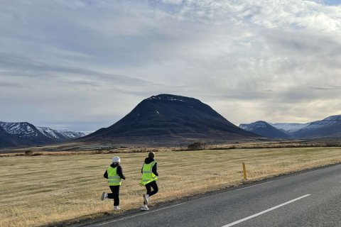Grunnskólinn austan Vatna tók þátt í Ólympíuhlaupi ÍSÍ á þriðjudaginn 8.október.