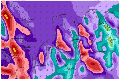 Skólahald hjá grunnskólanum og tónlistarskólanum hættir fyrr í dag