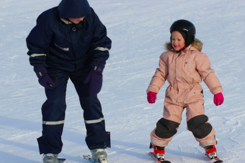 Dúndur fjör á skíðum